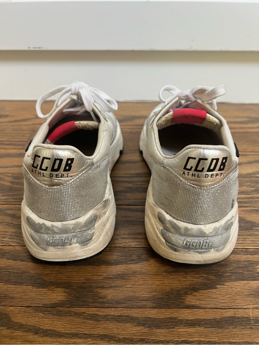 Like new Golden Goose Running Silver Glitter Sneaker Black Star 38 - Picture 3 of 7